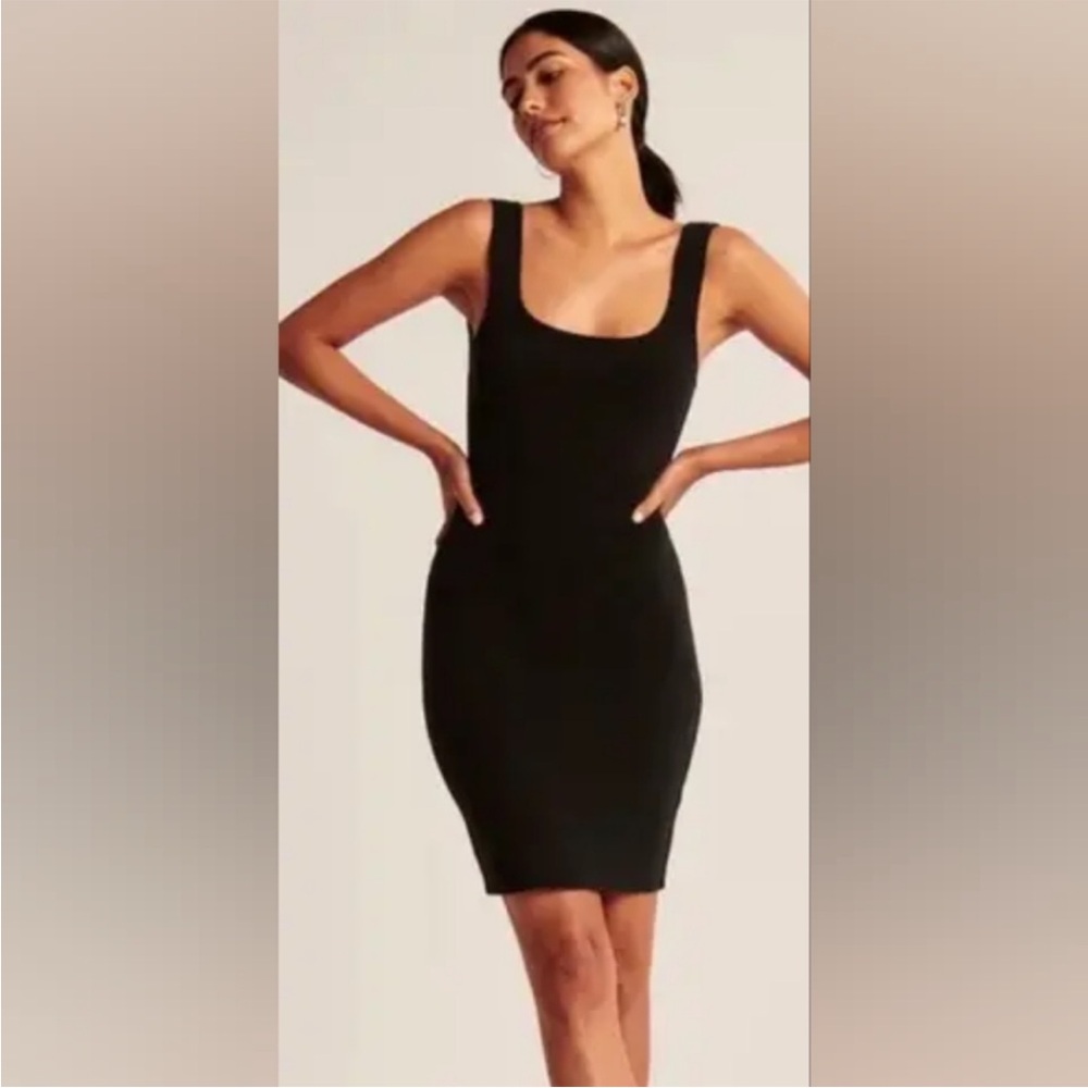 Abercrombie & Fitch Black Knit Mini Sleeveless Dress Size Large